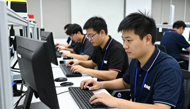 技术咨询以专业团队：规范流程客户关心的问题